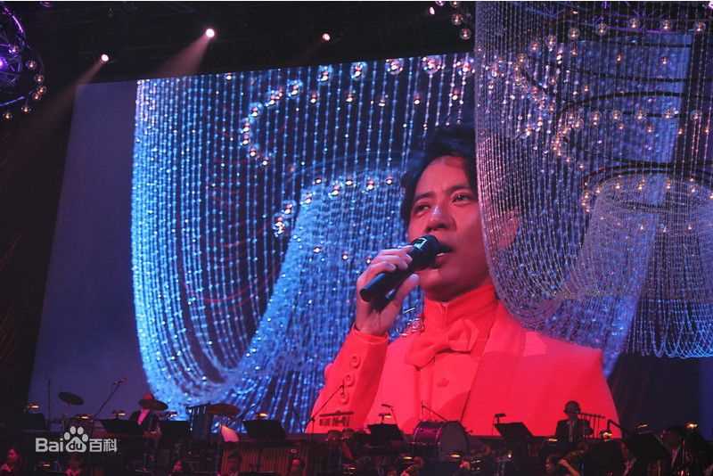 李克勤(Hacken Lee)2011克勤x小交演唱会性感图片壁纸