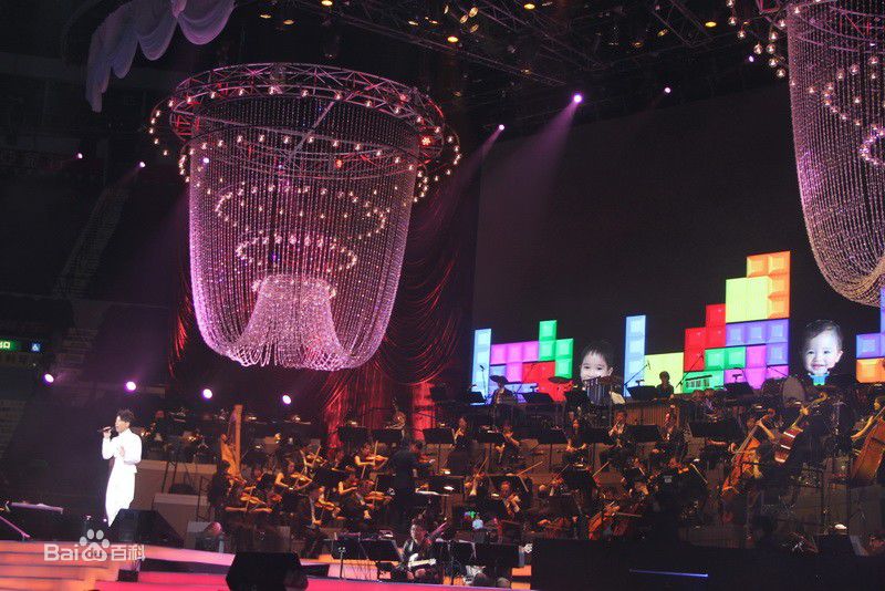 李克勤(Hacken Lee)2011克勤x小交演唱会性感图片壁纸