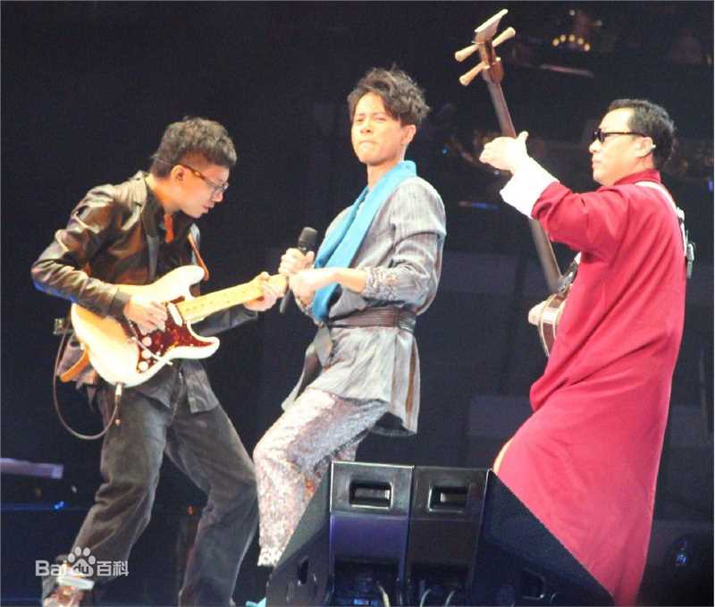 李克勤(Hacken Lee)2011克勤x小交演唱会性感图片壁纸