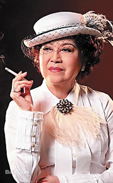 <i>李香琴</i>精彩图册