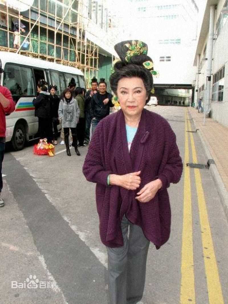 <i>李香琴</i>精彩图册