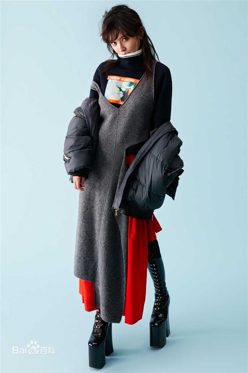 施诗(Kira)最全杂志照壁纸