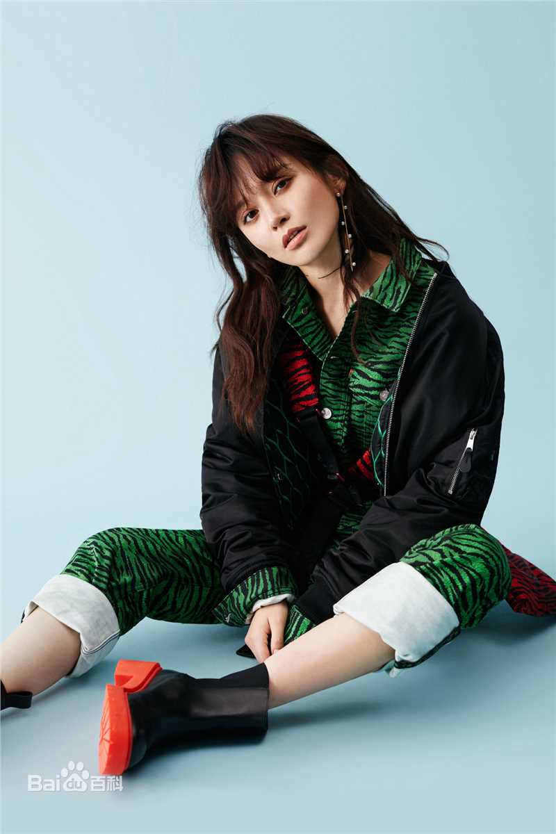 施诗(Kira)最全杂志照壁纸