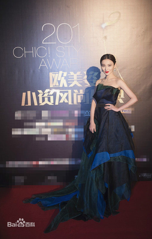 施诗(Kira)出席活动性感图片图集