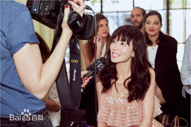 施诗(Kira)巴黎高定周壁纸壁纸