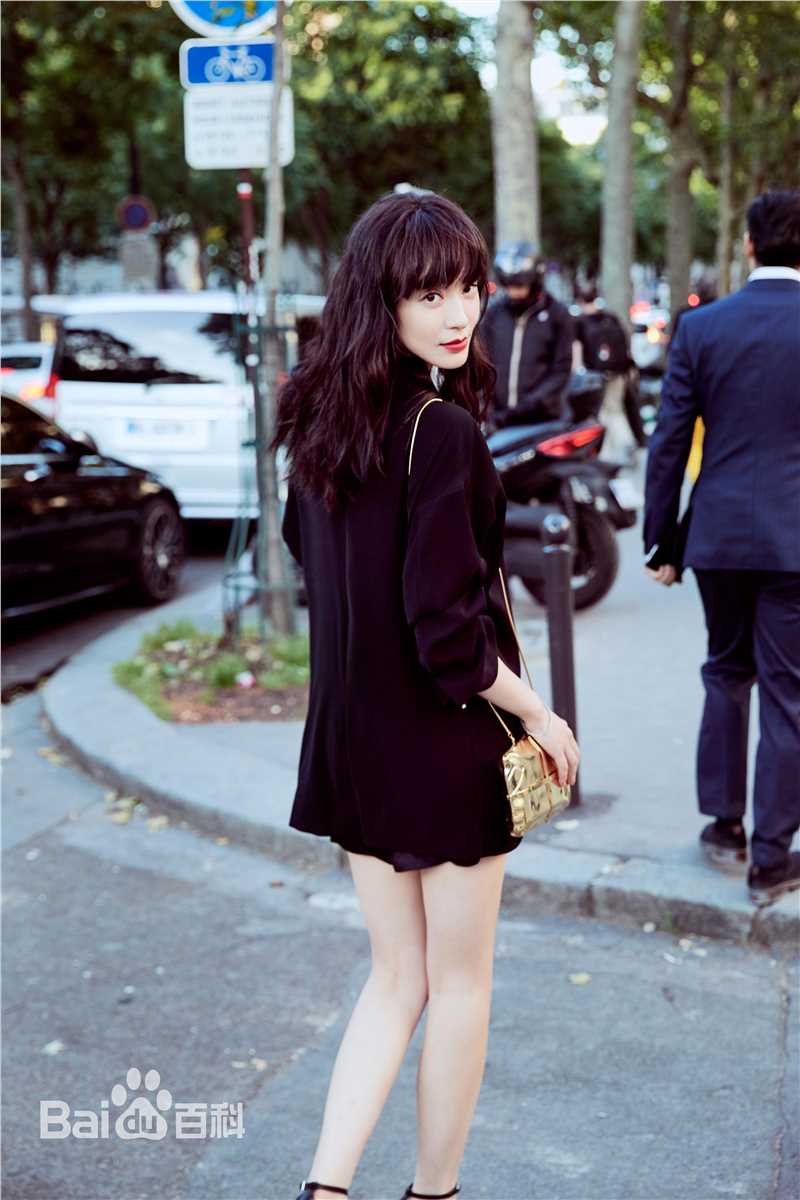 施诗(Kira)巴黎高定周壁纸壁纸