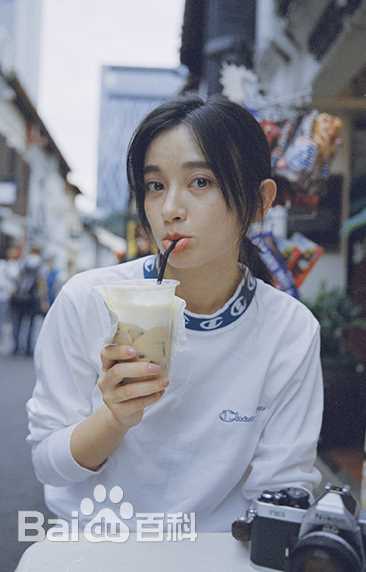 施诗(Kira)旅拍生活照