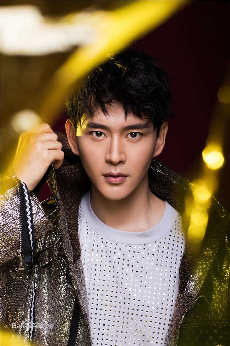 最新黄宥明(Huang Ming)性感图片