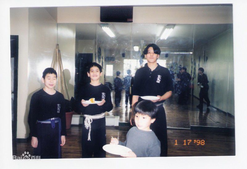 胡宇威(George Hu)宣传照图片图集