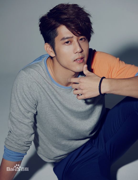 胡宇威(George Hu)宣传照图片图集