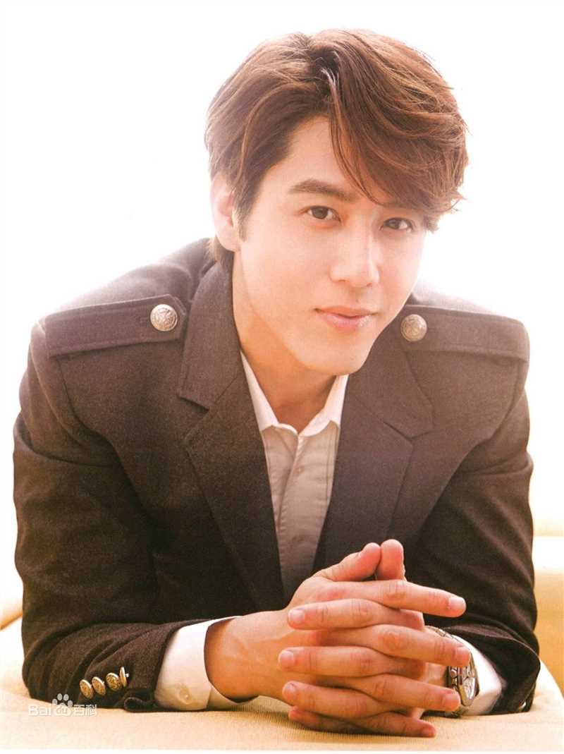 胡宇威(George Hu)媒体报导性感图片壁纸