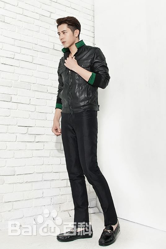 胡宇威(George Hu)媒体报导性感图片壁纸