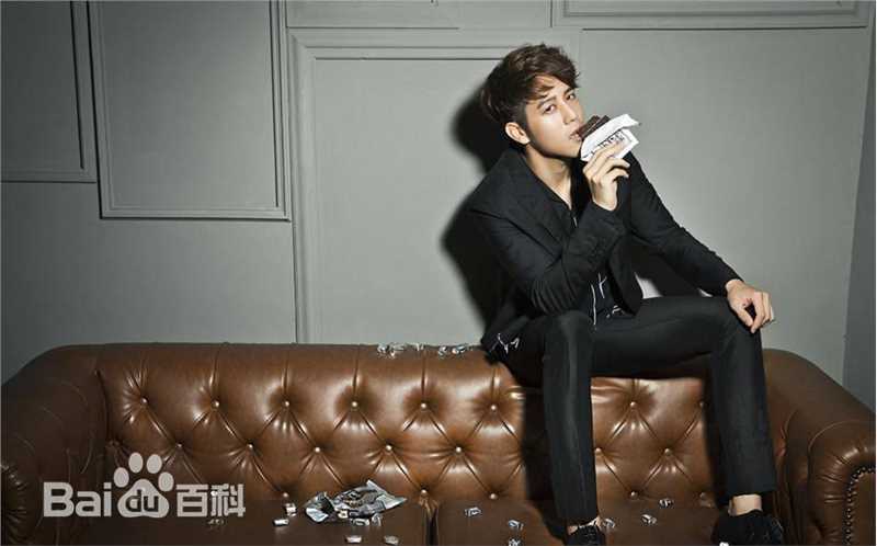 胡宇威(George Hu)媒体报导性感图片壁纸