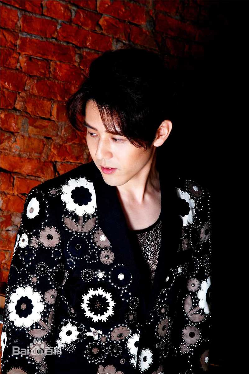 胡宇威(George Hu)媒体报导性感图片壁纸