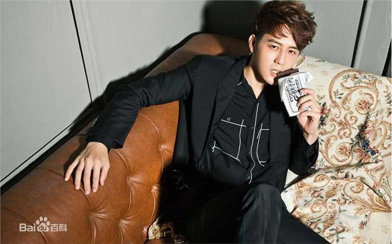 胡宇威(George Hu)媒体报导性感图片壁纸