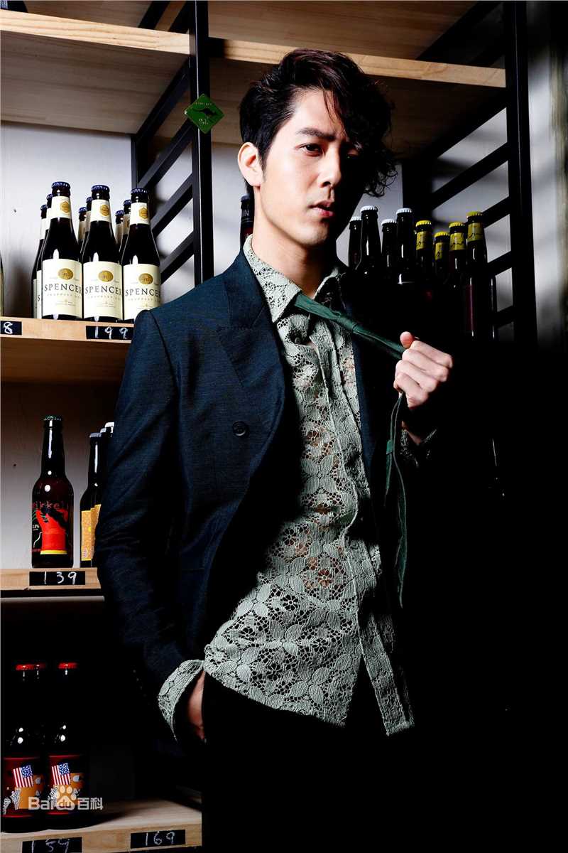 胡宇威(George Hu)媒体报导性感图片壁纸