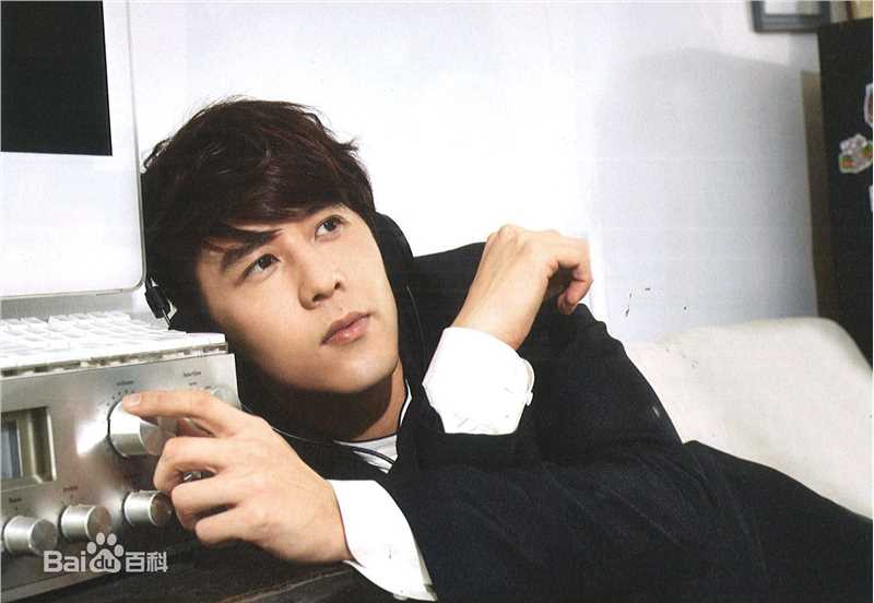 胡宇威(George Hu)媒体报导性感图片壁纸