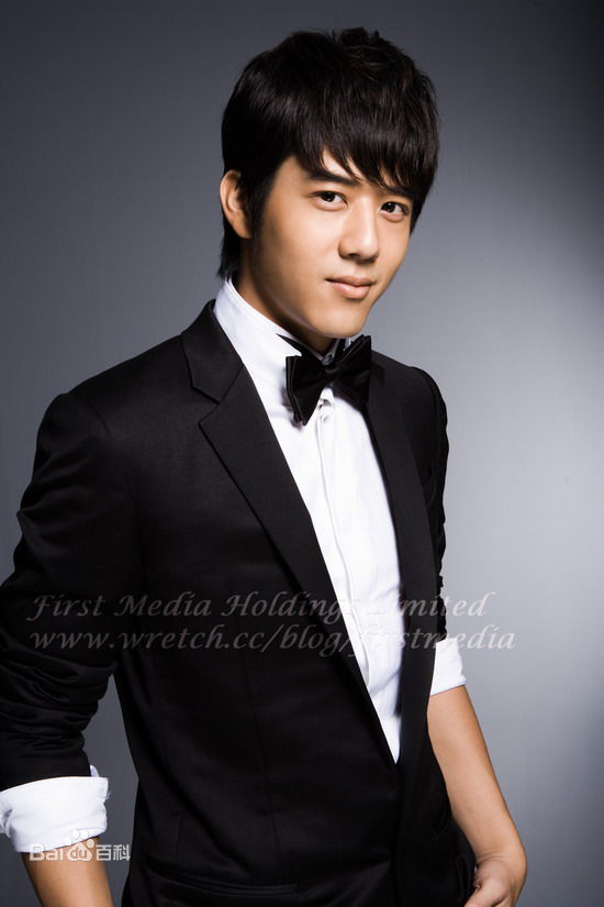 最新胡宇威(George Hu)胡宇崴精彩图册