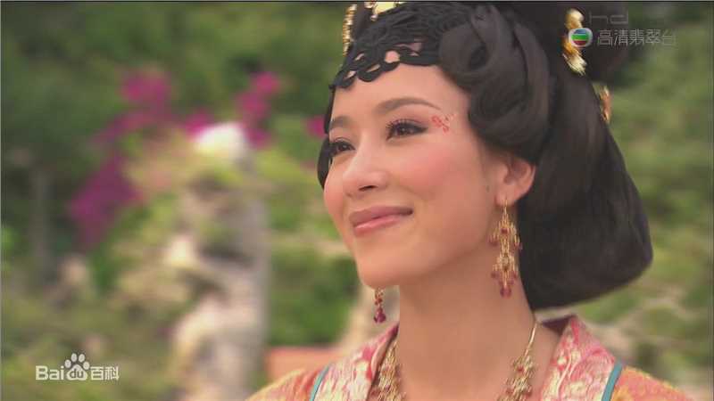 杨怡(Tavia Yeung Yi)在2009年《宫心计》饰演姚金玲中的