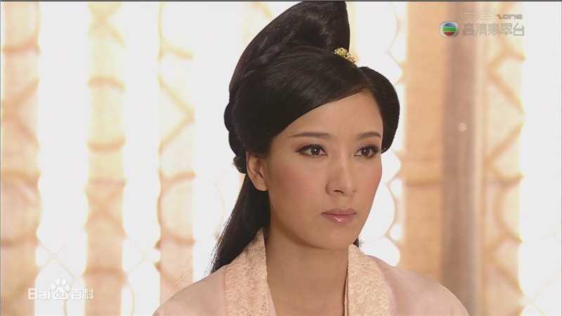 杨怡(Tavia Yeung Yi)在2009年《宫心计》饰演姚金玲中的