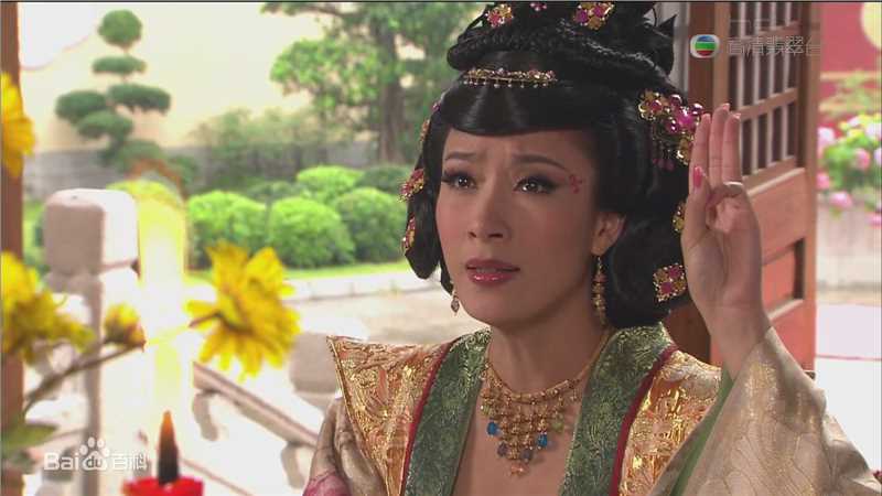 杨怡(Tavia Yeung Yi)在2009年《宫心计》饰演姚金玲中的