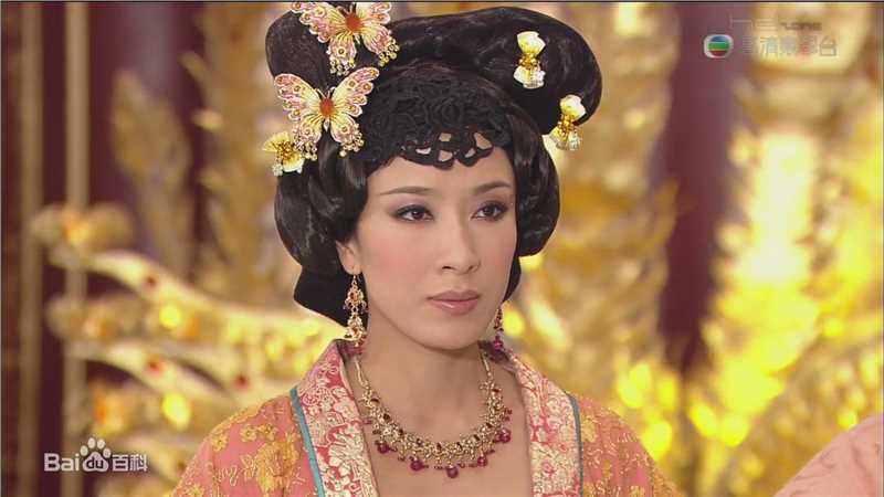 杨怡(Tavia Yeung Yi)在2009年《宫心计》饰演姚金玲中的