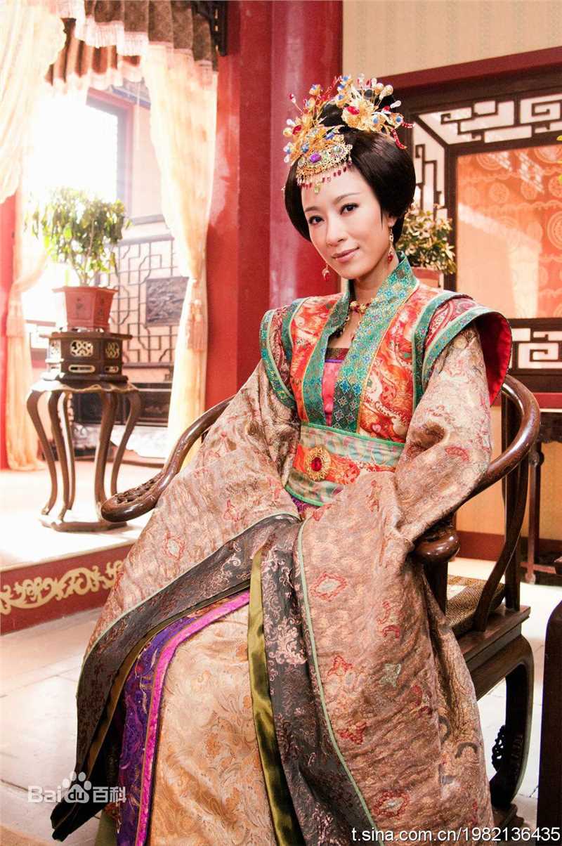 最优质杨怡(Tavia Yeung Yi)在2011年《后宫》饰演万贞儿中的相册