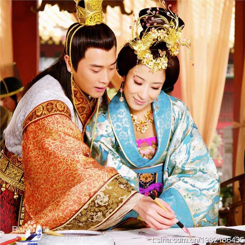 最优质杨怡(Tavia Yeung Yi)在2011年《后宫》饰演万贞儿中的相册