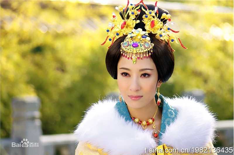 最优质杨怡(Tavia Yeung Yi)在2011年《后宫》饰演万贞儿中的相册