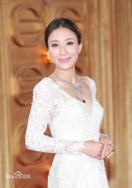 精选杨怡(Tavia Yeung Yi)