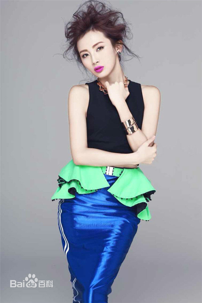 路晨最新时尚壁纸