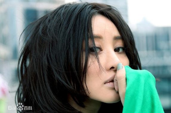 吴岱凝前后照片