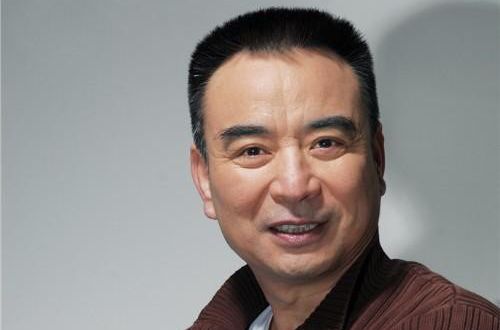 最新岳跃利（岳耀利）(Yue YueLi（Yue YaoLi）)壁纸