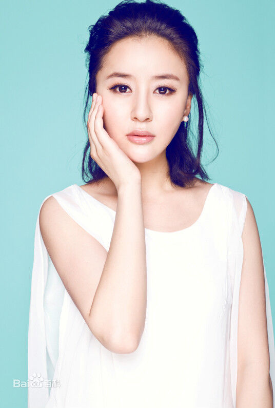 周牧茵(Zhou Muyin)照片生活照相册