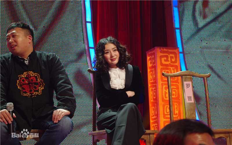 最新周牧茵(Zhou Muyin)在《美人心计》首映礼中的图集