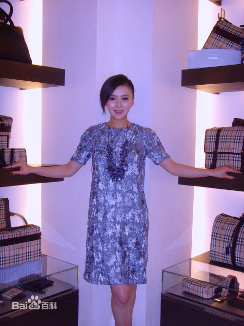 周牧茵(Zhou Muyin)-牧牧新照前后照片