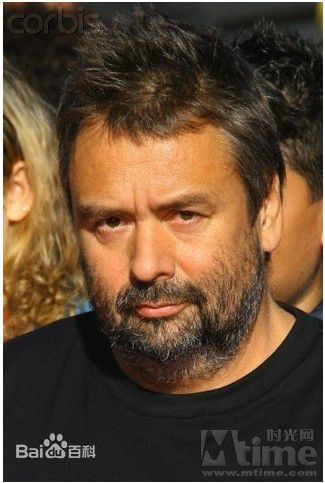 吕克·贝松(Luc Besson)出席活动照素颜照壁纸