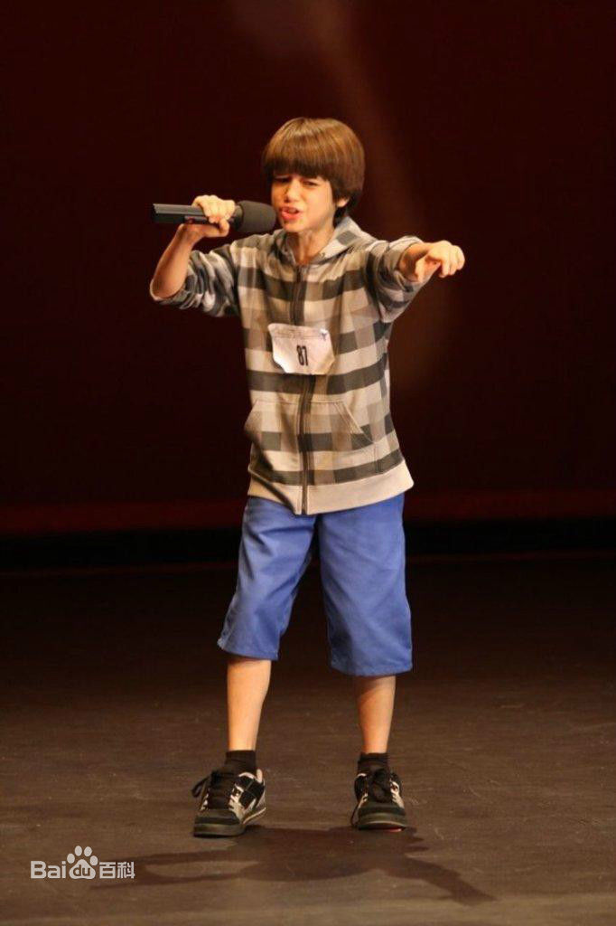 最优质尤莱亚·谢尔顿(Uriah Shelton)生活照