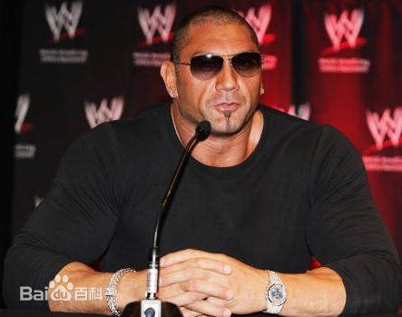 戴夫·巴蒂斯塔(Dave Bautista)前后照片