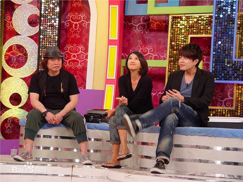 高清黄镫辉性感图片