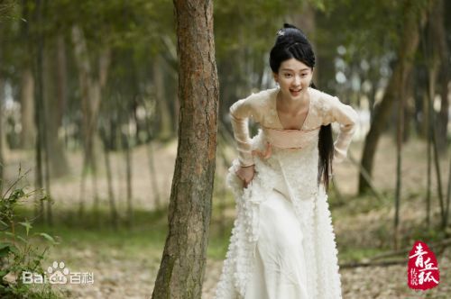 乔欣(Bridgette)在《青丘狐传说》阿绣中的