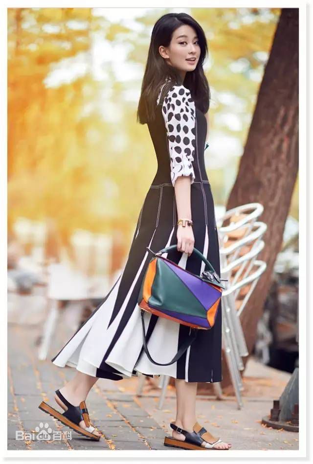 乔欣(Bridgette)最新2017年杂志壁纸