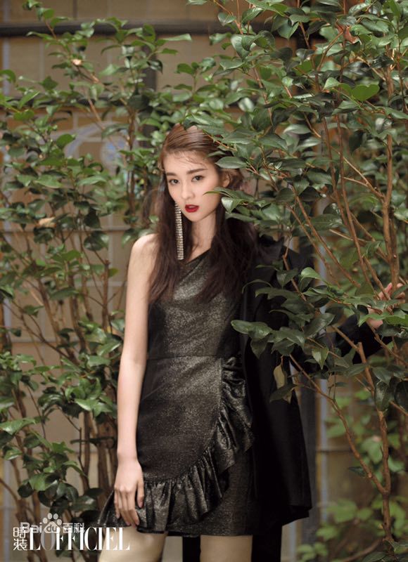 乔欣(Bridgette)最新2017年杂志壁纸