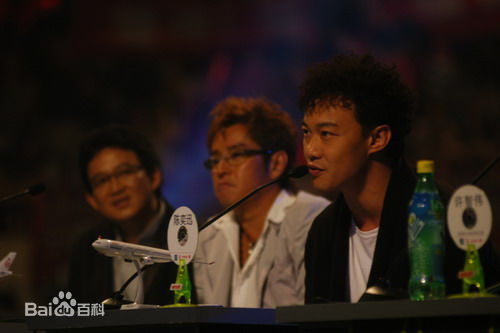 最新王啸坤(Essay)壁纸