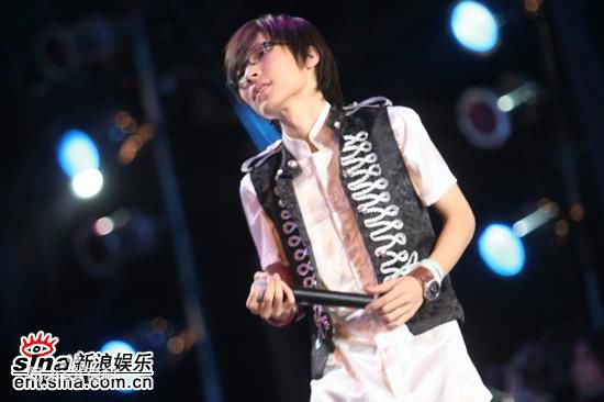 最新王啸坤(Essay)壁纸