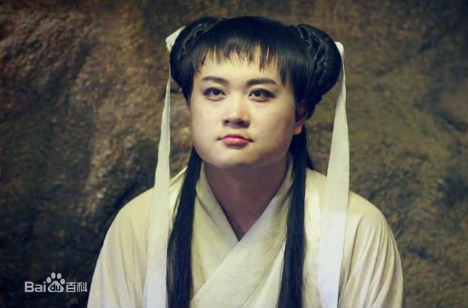 最新孔连顺性感图片