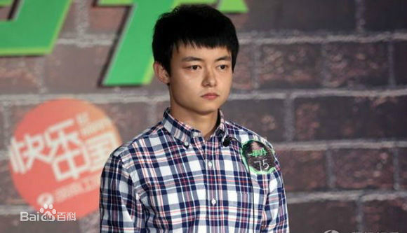 最新万国鹏性感图片