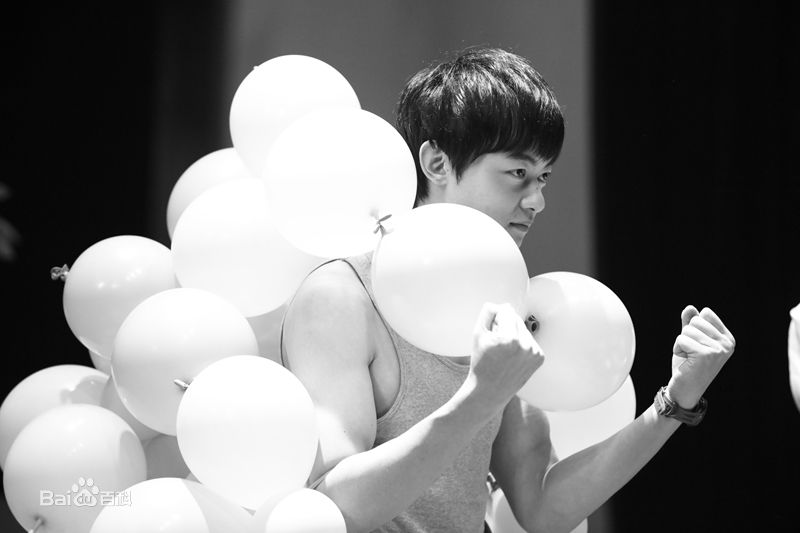 万国鹏《恭喜发财之谈钱说爱》高清剧照