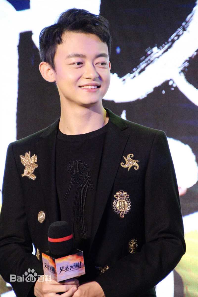 万国鹏《兄弟，别闹！》开机最新剧照