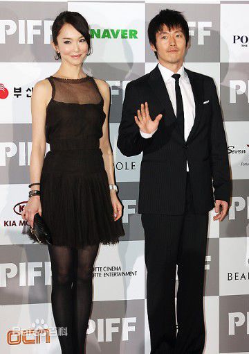 范文芳(Fann Wong)参加电影节性感图片图集